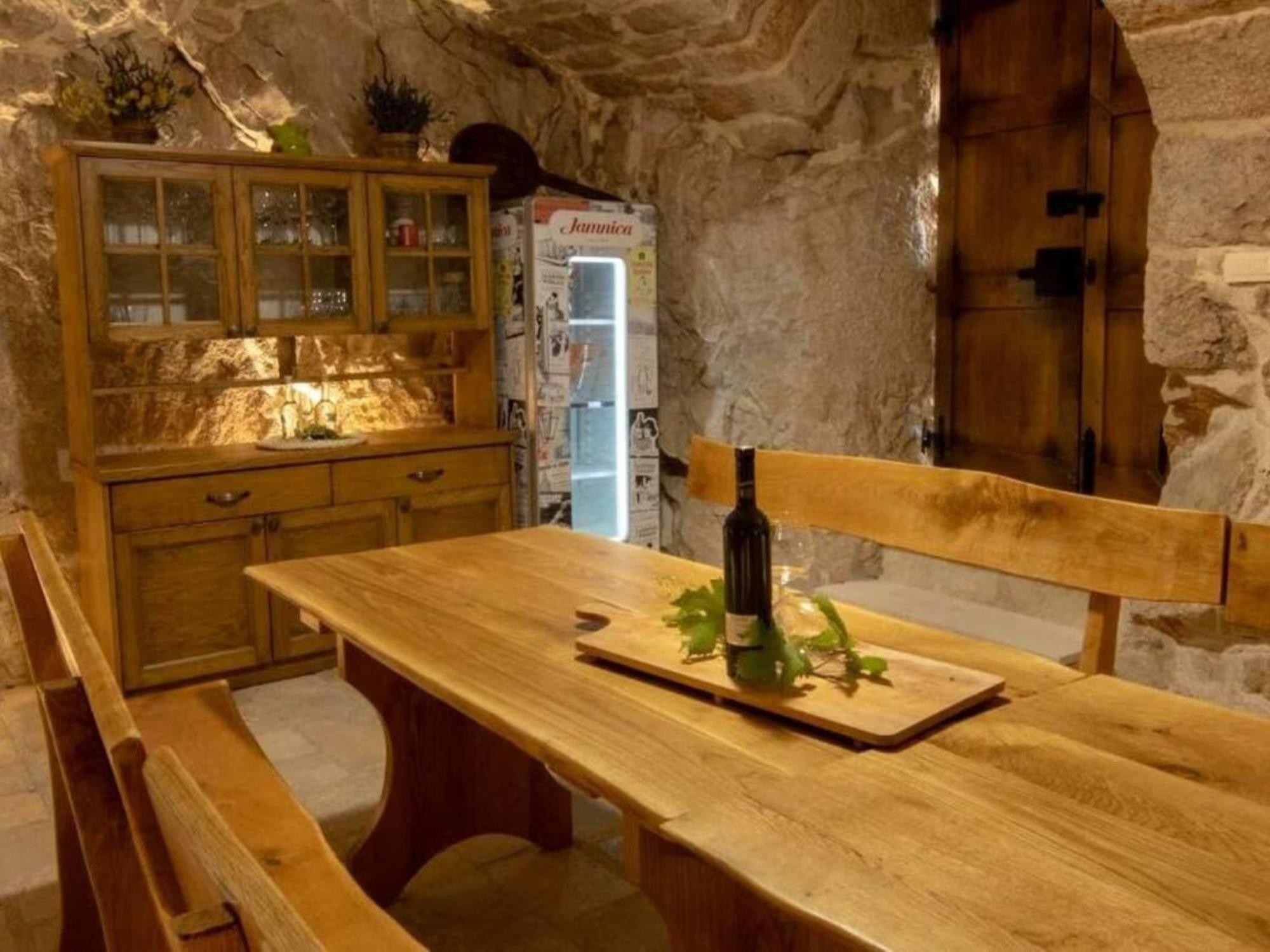 Dvori Stipanovi With Heated Pool And Jacuzzi Villa Donje Rascane Екстериор снимка